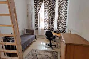 Spacious ground-floor apartment in Etu-Töölö
